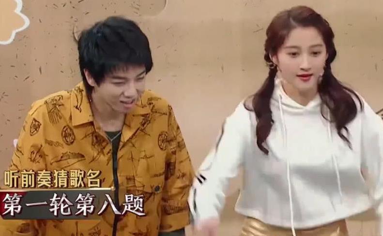 关晓彤非华晨宇不嫁