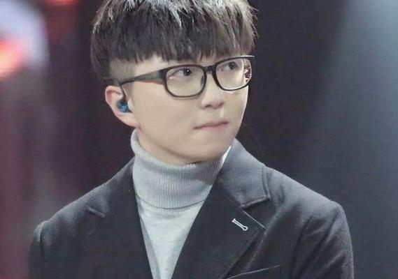 毛不易为什么连姓都改，毛不易原名是什么