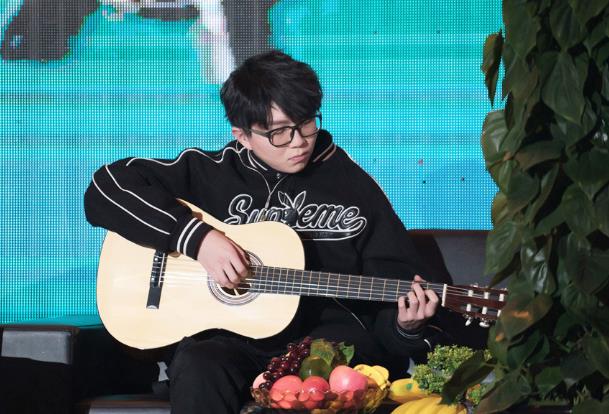 毛不易为什么连姓都改，毛不易原名是什么