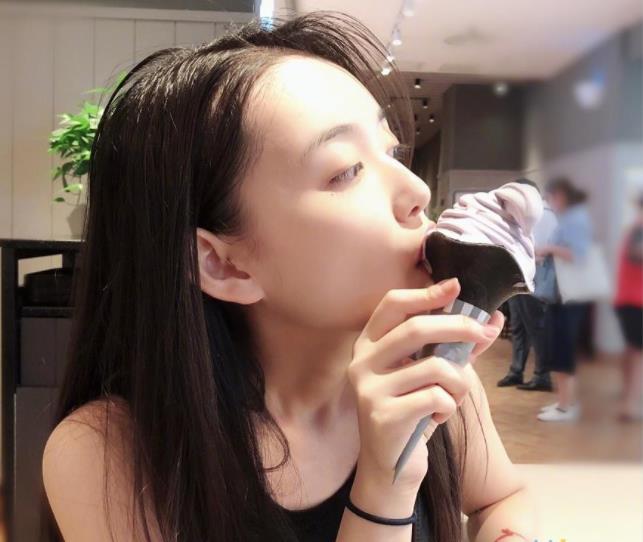 蒋依依个人资料：蒋依依八卦与生活照