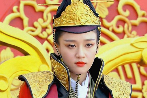 东方不败为什么一直善待任盈盈 他不怕任盈盈复仇吗