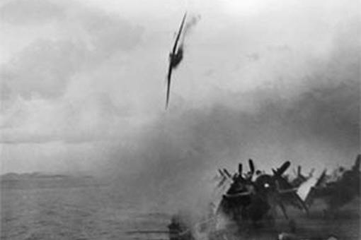 日本“羽黑”号战舰是如何被击沉的?揭秘英军是如何痛击日军舰队