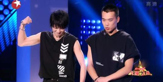 华晨宇为什么选耿斯汉，耿斯汉对战华晨宇是那一期