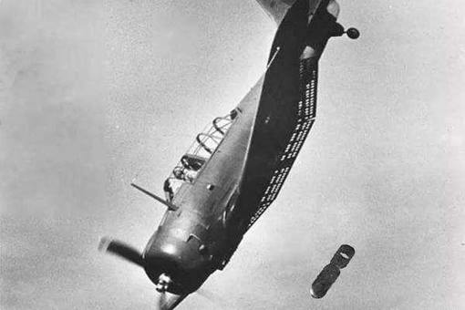 日本“羽黑”号战舰是如何被击沉的?揭秘英军是如何痛击日军舰队