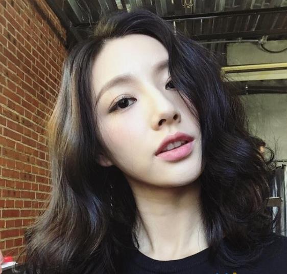 陈雅婷照片资料