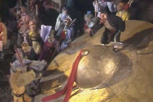 黄眉怪抓唐僧师徒的目的是什么?既然不吃为什么还要抓?