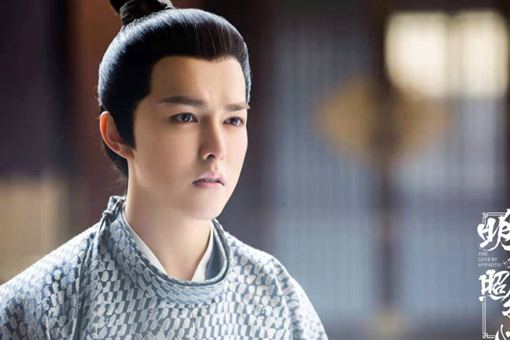 明月照我心雀砚的真实身份是谁?雀砚喜欢坦丽吗?