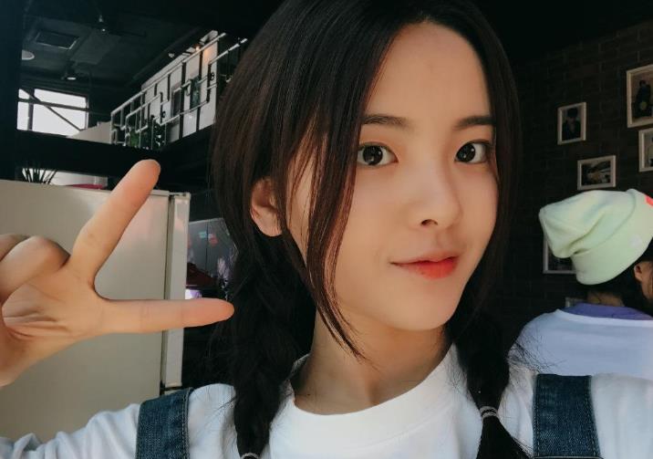 杨超越电竞教练恋情是真的吗？