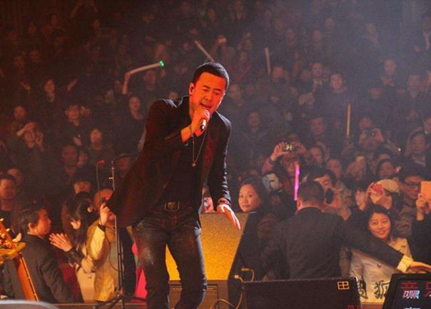 杨坤32场演唱会开了吗