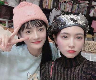 周洁琼和许佳琪