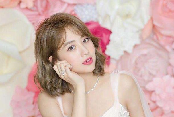 吴映洁为什么叫鬼鬼，吴映洁个人资料图片