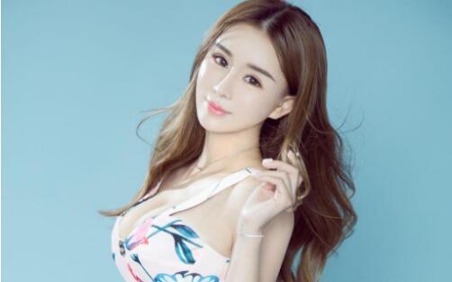 网红模特方美淇个人资料及照片欣赏（图）