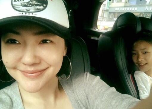 小S真实容貌曝出：哪像40岁分明是18岁的美少女（图）