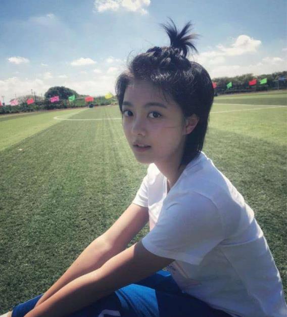 赵今麦个人资料及年龄：赵今麦的感情经历揭秘