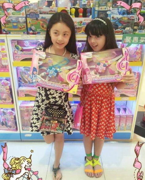 刘黛希赵今麦是什么关系：刘黛希赵今麦谁更好看