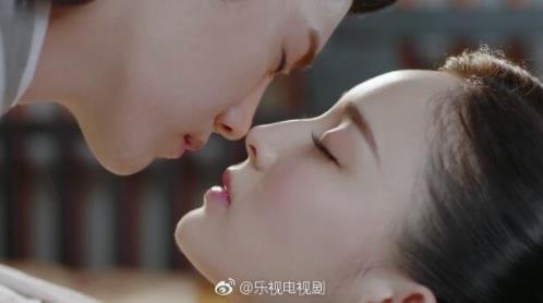 古力娜扎吻戏盘点