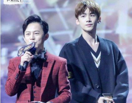 何炅为什么捧白敬亭，白敬亭为什么不签公司