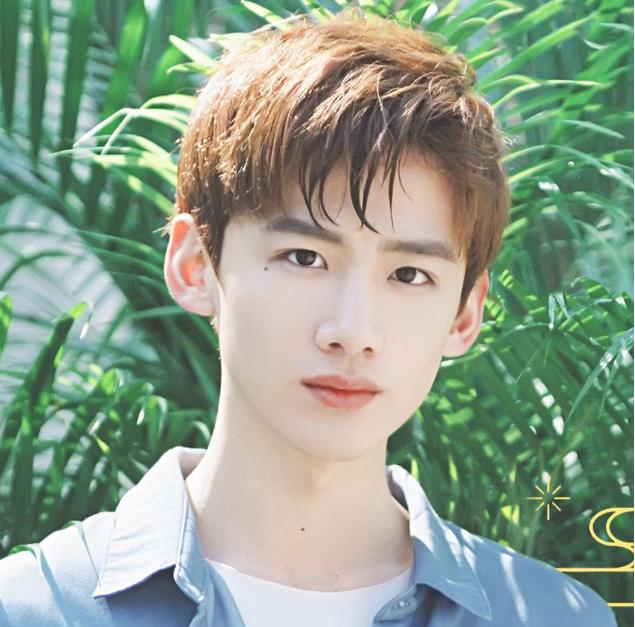 何炅为什么捧白敬亭，白敬亭为什么不签公司