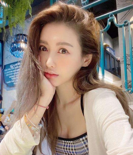 简恺乐个人资料：简恺乐和小猪罗志祥什么关系