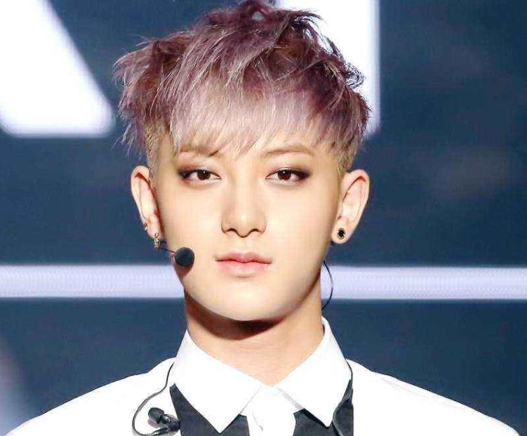 黄子韬的颜值是硬伤：那黄子韬的颜值能打多少分呢