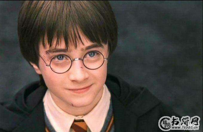 《哈利波特》