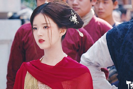 传闻中的陈芊芊陈芊芊最后回去了吗?韩烁来到现实了吗?