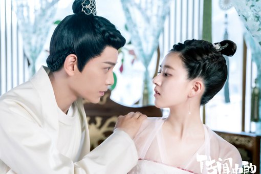 传闻中的陈芊芊陈芊芊最后回去了吗?韩烁来到现实了吗?