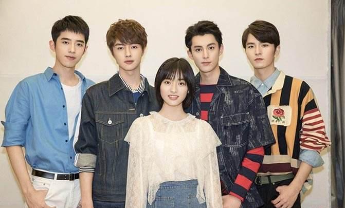 梁靖康年龄及个人资料：梁靖康沈月真的在一起了吗