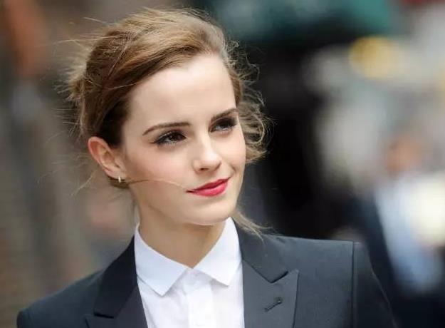 艾玛沃特森现任男友：艾玛·沃森都和谁在一起过