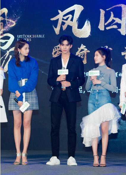 赵露思多高：揭秘赵露思真实身高有160吗