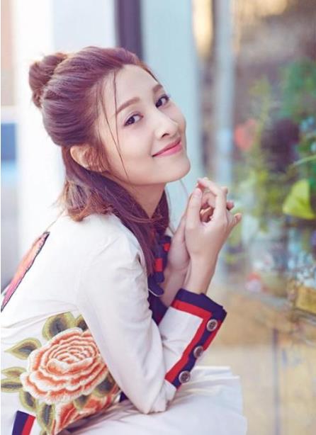 乔振宇和老婆结婚照：乔振宇的老婆个人资料