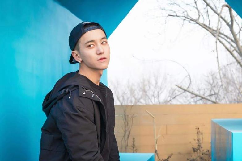 完颜洛绒真名及个人资料：完颜洛绒是哪里人