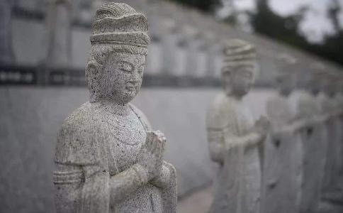 佛教中的“嗔”是什么意思? 佛教中的“嗔”是什么意思?