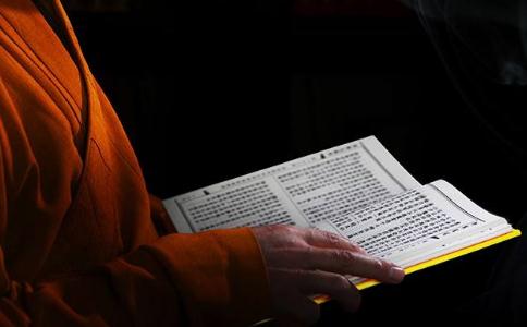 学佛可以从哪些书籍入门? 学佛可以从哪些书籍入门?