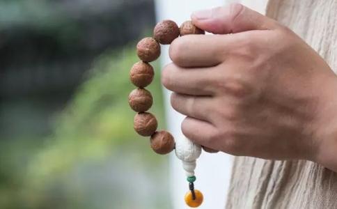 只要戴上佛珠就会吉祥吗?怎样才是真正吉祥之相? 只要戴上佛珠就会吉祥吗?怎样才是真正吉祥之相?