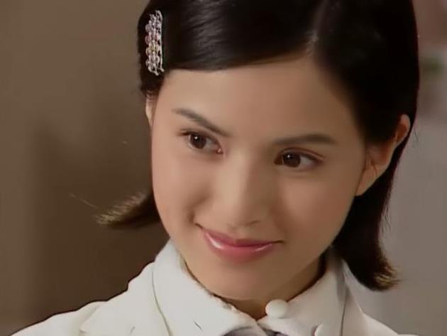 李若彤年龄多大：李若彤演小龙女时候多大