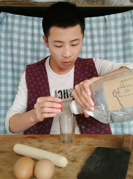 网络语无情哈拉少是什么意思：无情哈拉少雷霆嘎巴的意思