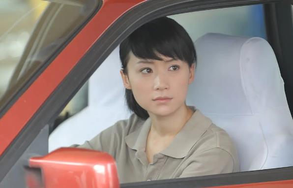 姚芊羽多少岁了结婚了吗：姚芊羽为什么不火了