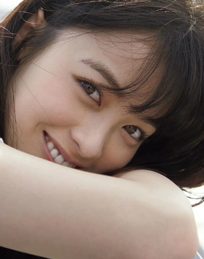 桥本环奈为什么这么火：桥本环奈简介及高清图片