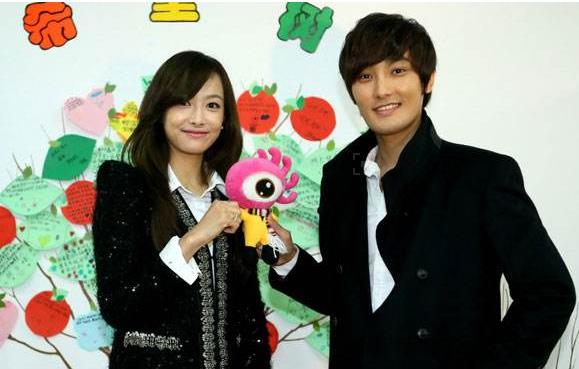 宋茜男朋友是谁，宋茜的感情经历及历任男友