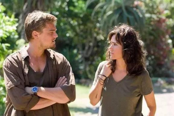 詹妮弗康纳利大尺度剧照