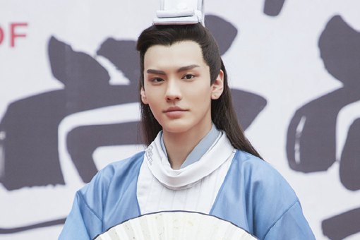 漂亮书生雨乐暄是谁演的?雨乐暄喜欢雪文曦吗?