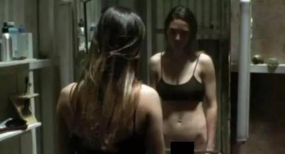 詹妮弗康纳利大尺度剧照