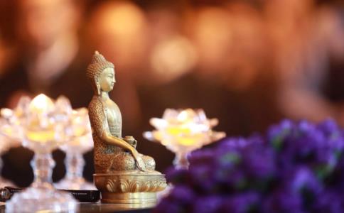 觉火法师：不住相供养布施与有相供养布施有什么不同？