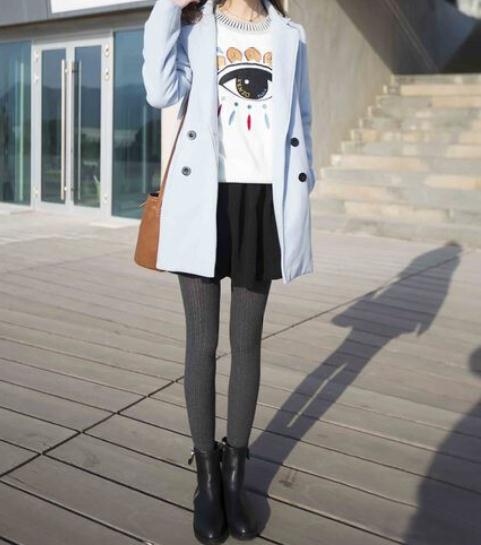 打底裤怎么搭配好看：打底裤百搭示范欣赏