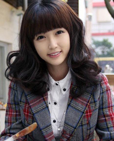 女生留什么刘海好看？空气刘海发型最好看