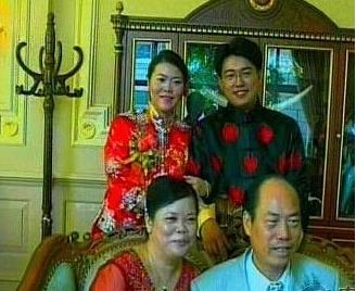 杨惠妍私人生活照片：杨惠妍个人资料