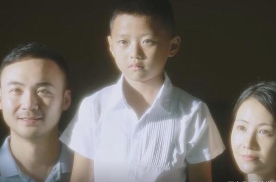 隐秘的角落欣欣存在吗 普普要30万真的是给弟弟治病吗