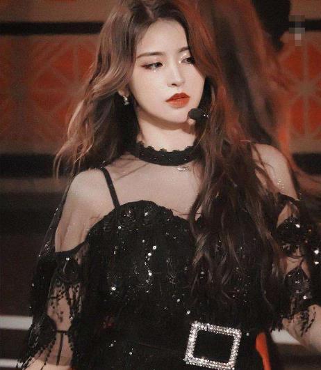 金子涵家里很有钱吗？金子涵家境及个人资料简介