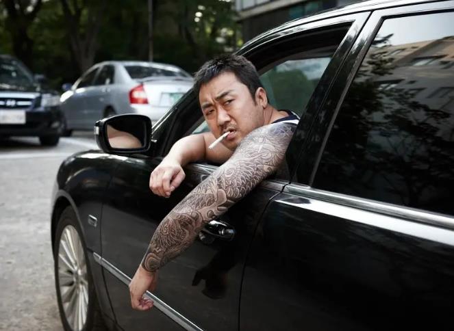 韩国男演员演技实力排行榜前十：韩国国宝级男演员盘点